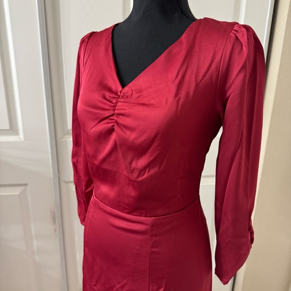 RIHOAS - The Solid V Neck Slit Midi Dress - XS - Picture 3 of 12
